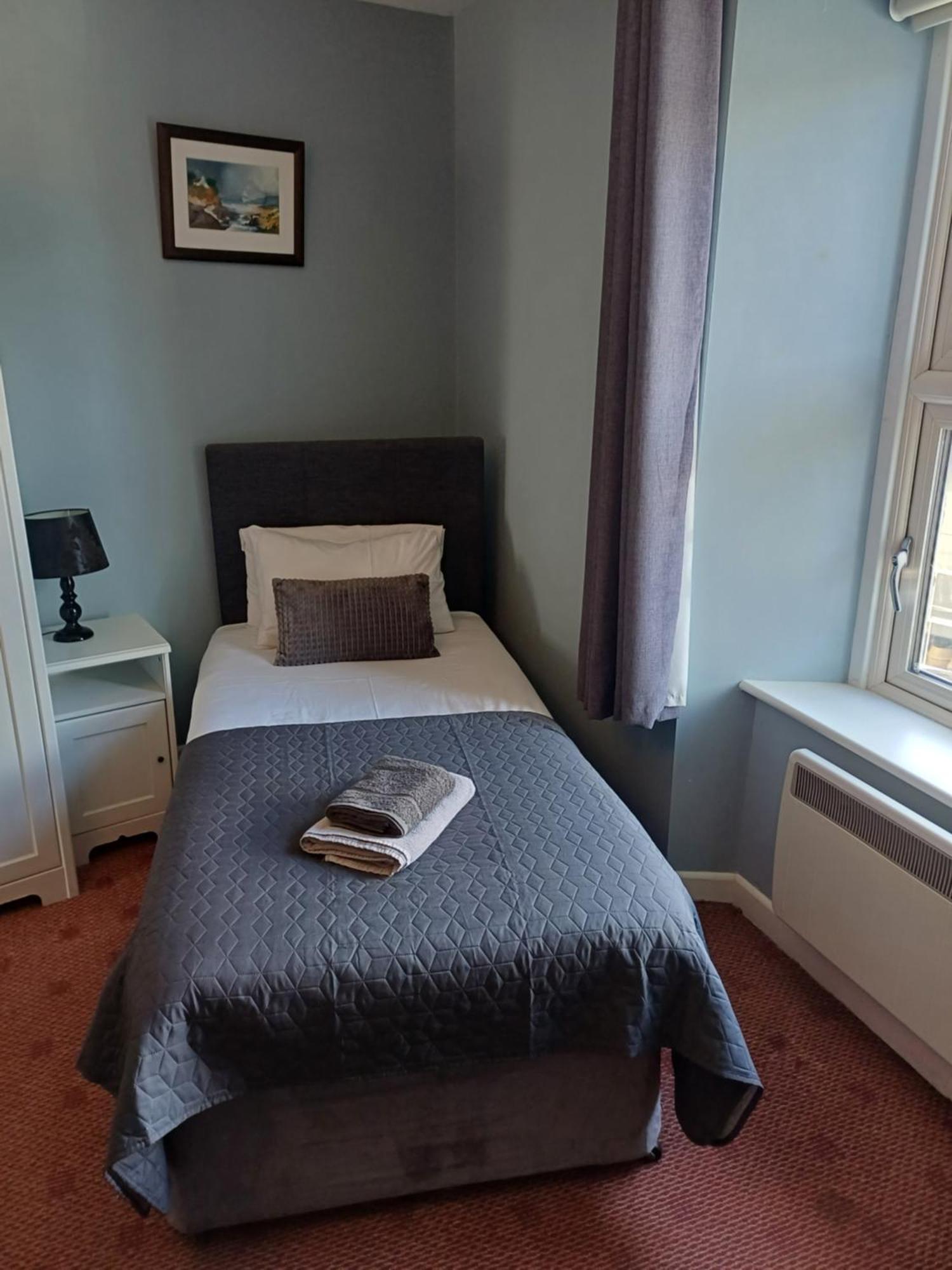 Clonbur House - One Bedroom Apartment Galway Exterior photo